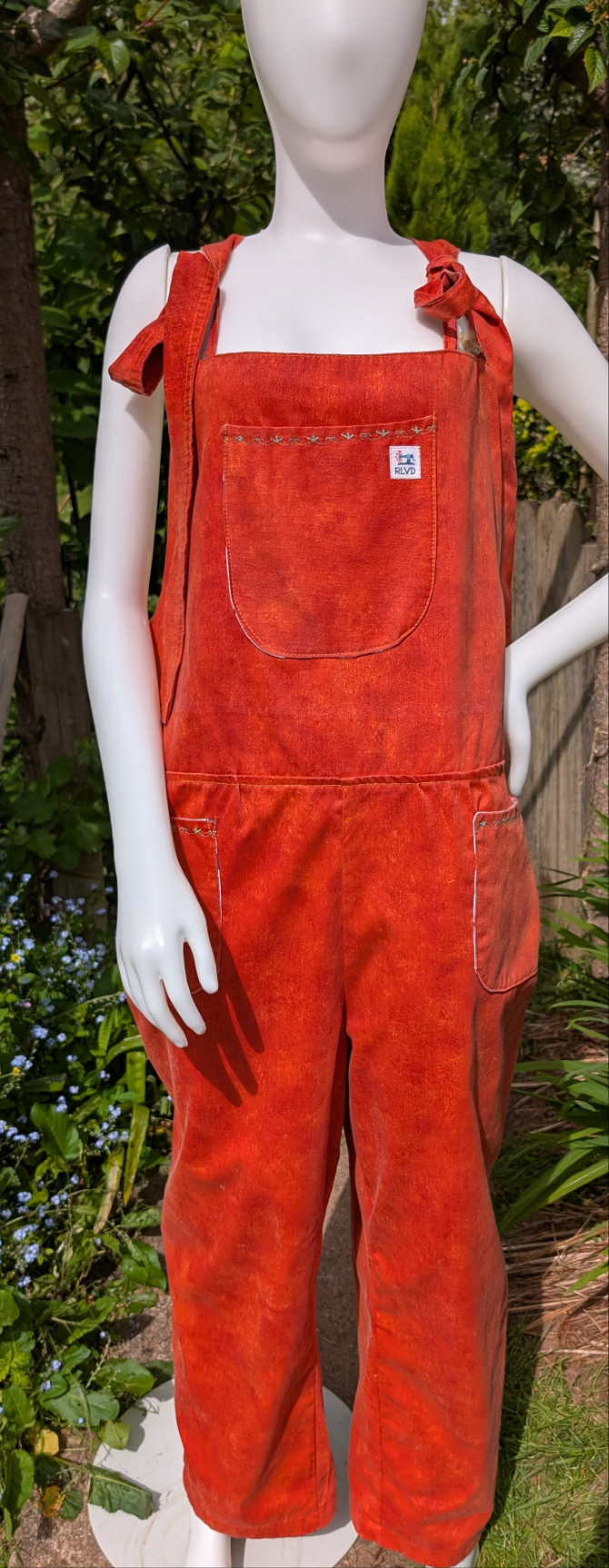 Dungarees size 22/XxL. Orange,