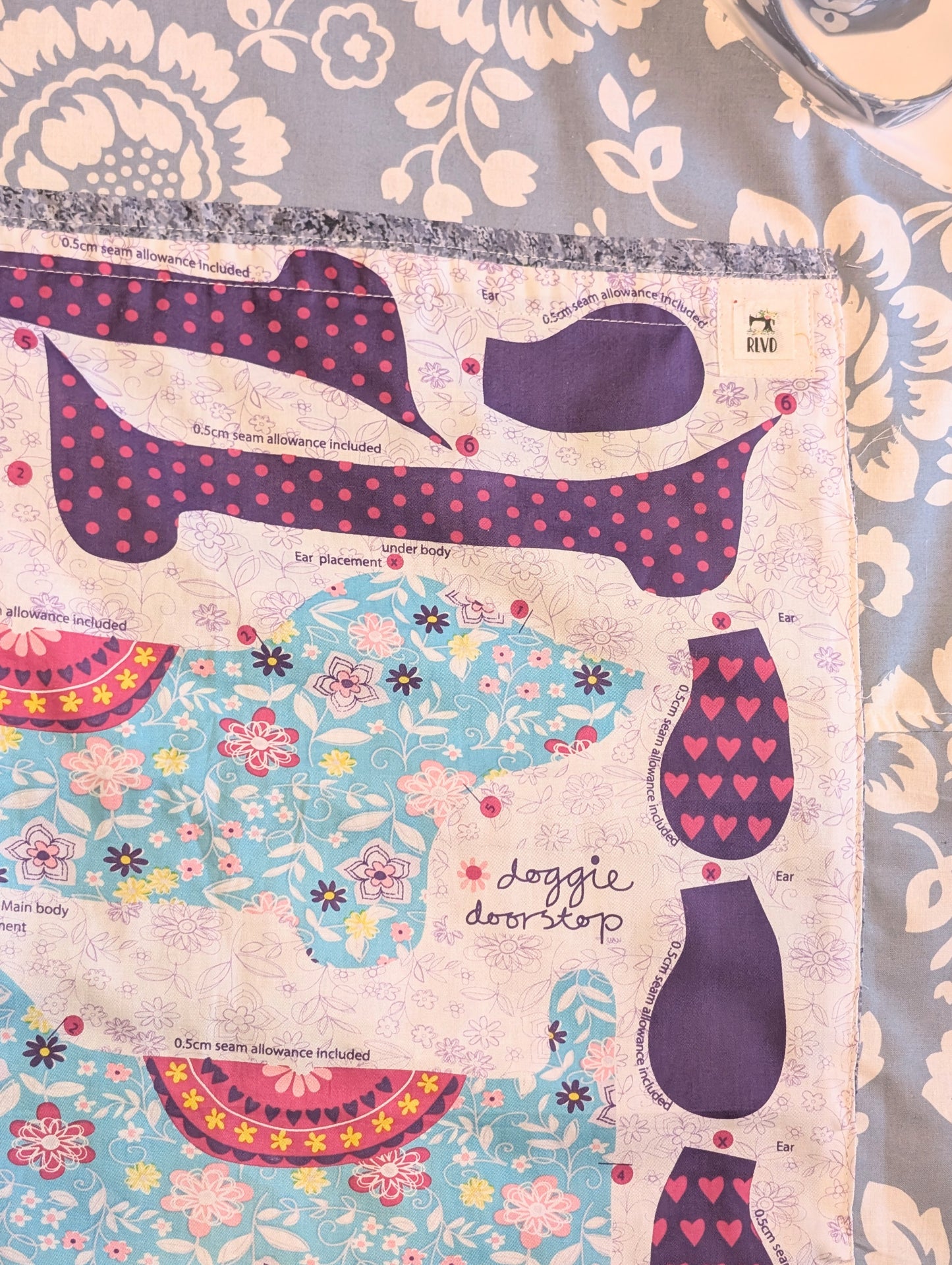 Apron for kitchen-pretty patchwork apron for cooking adult-work apron with pockets-cottage style reworked apron for cooking-gift for home RelovedDesignsbyDawn