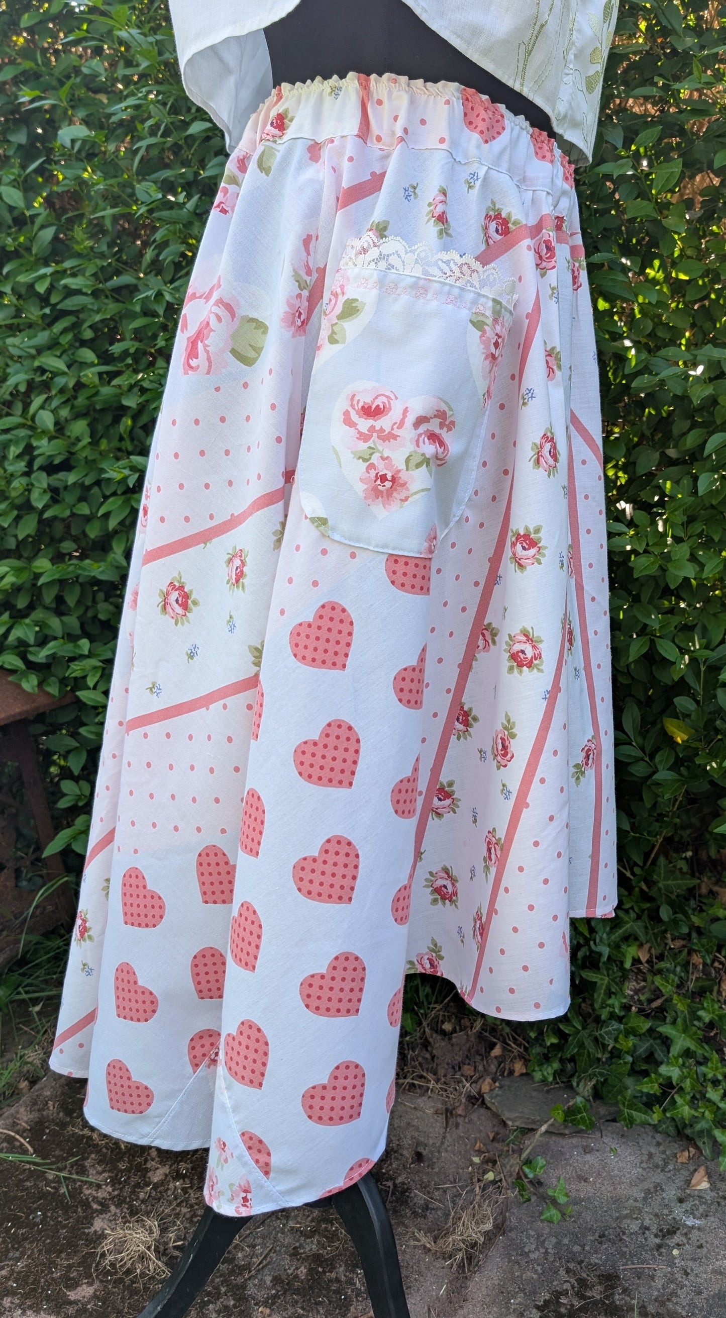 Skirt 18-waterfall hem skirt-circle skirt-ditsy floral pattern-d-day skirt-full skirt with pockets-long skirt- flared, stretch waist