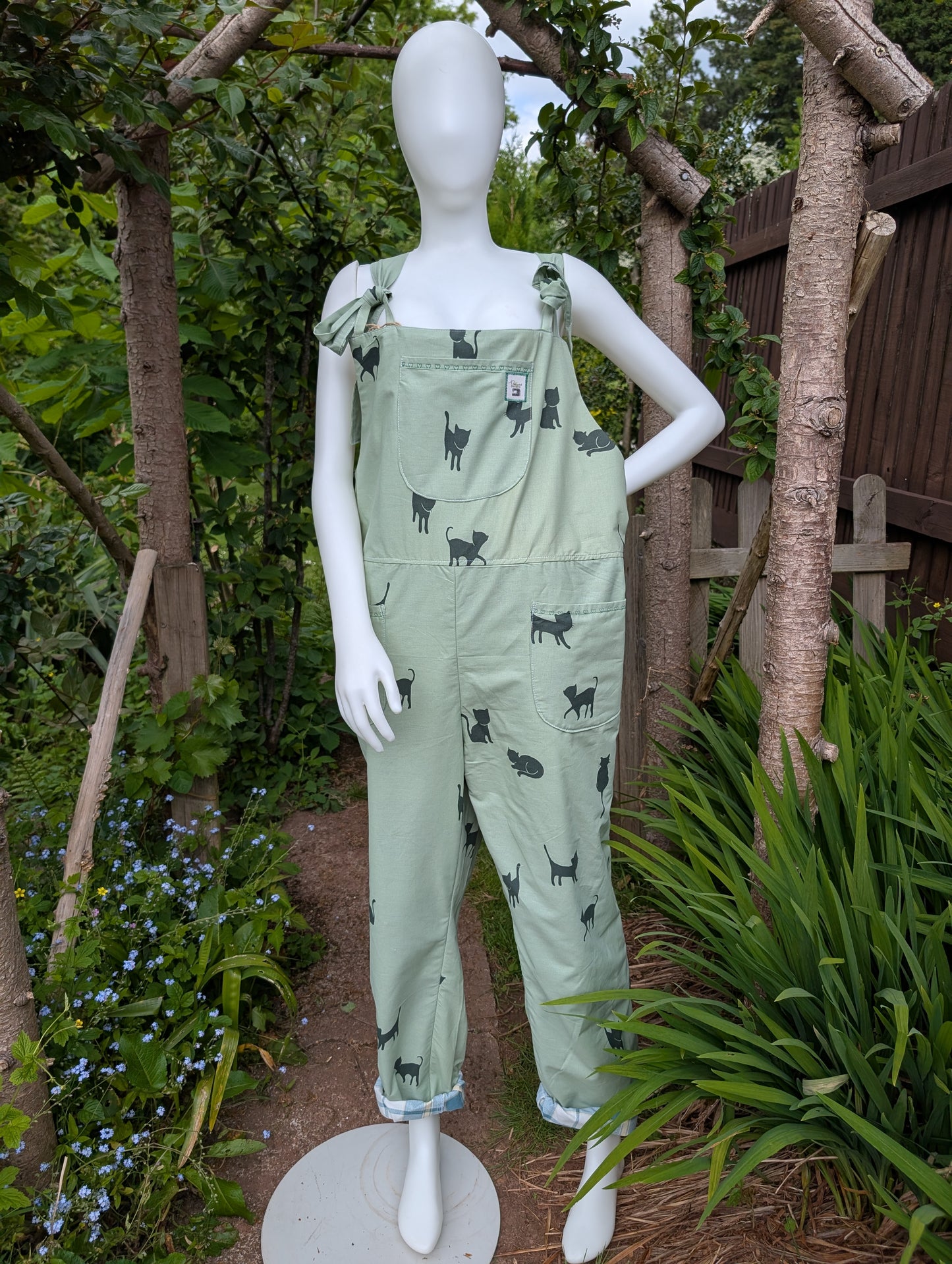 dungarees size 20-cats pattern dungarees-plus size-cats print clothing-reworked clothes-green overalls-craft outfit-gardening clothes