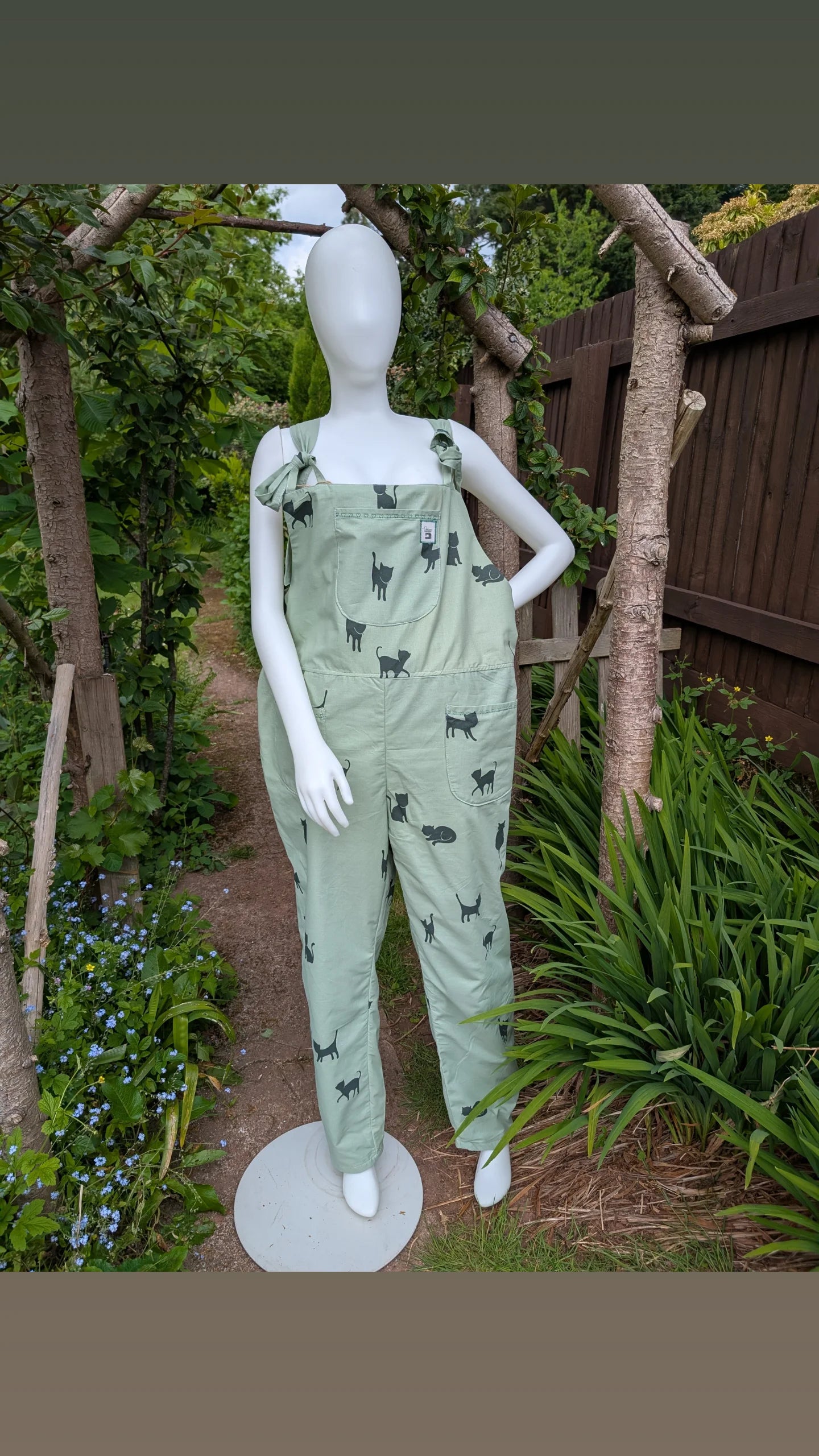 dungarees size 20-cats pattern dungarees-plus size-cats print clothing-reworked clothes-green overalls-craft outfit-gardening clothes
