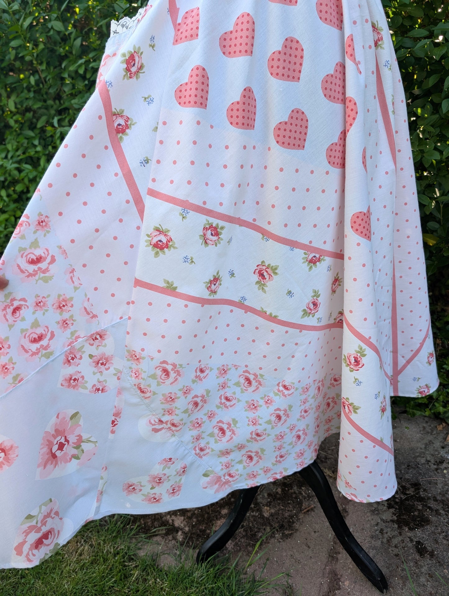 Skirt 18-waterfall hem skirt-circle skirt-ditsy floral pattern-d-day skirt-full skirt with pockets-long skirt- flared, stretch waist