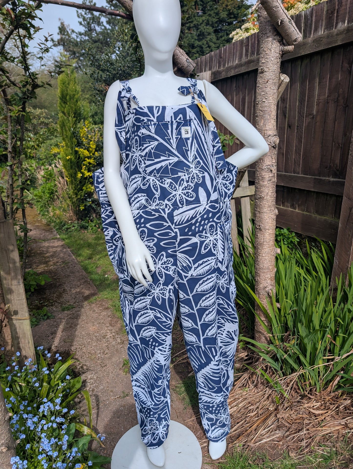 dungarees size 22-bicoloured dungarees-two tone floral-plus size dungarees.