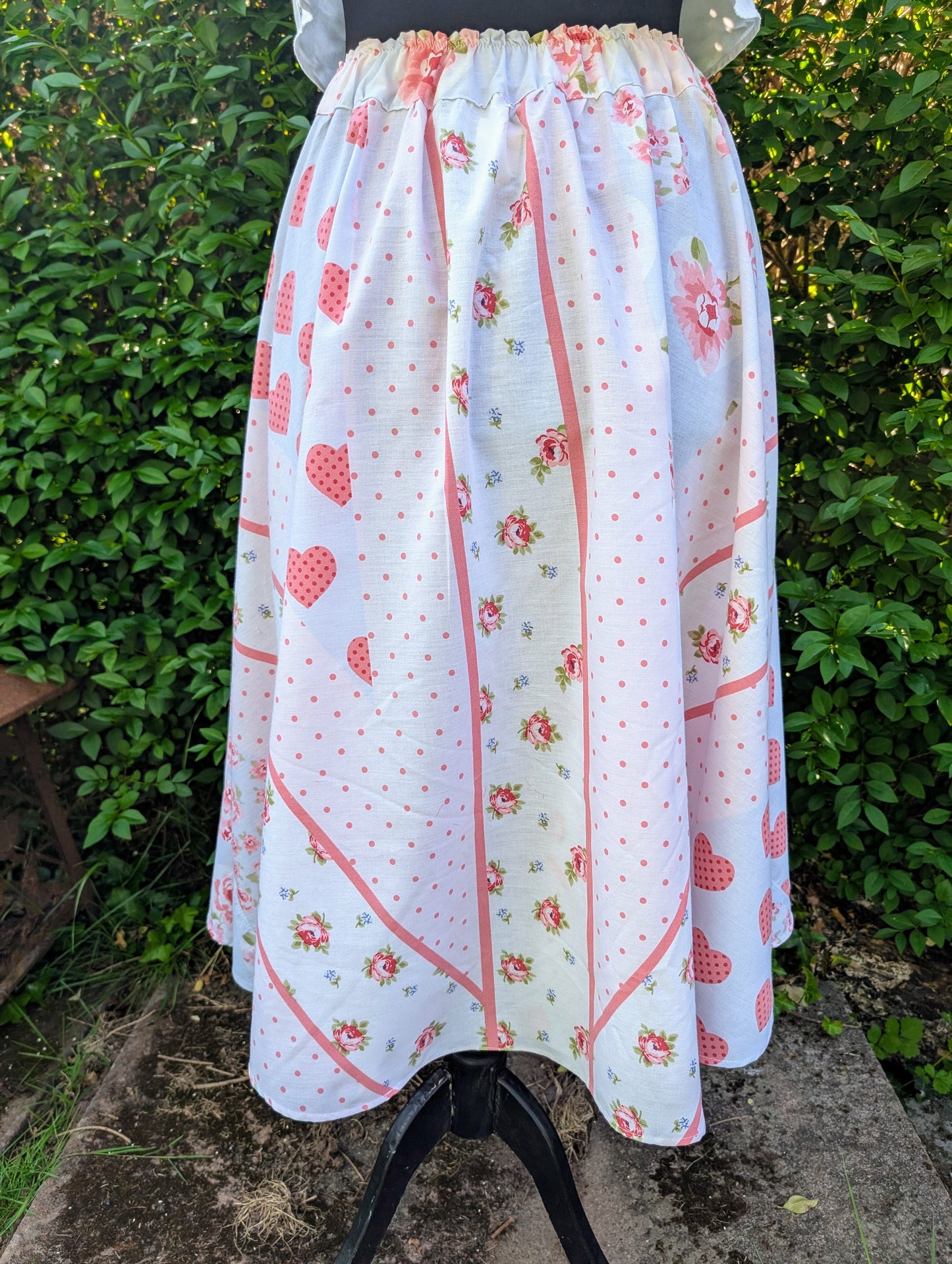 Skirt 18-waterfall hem skirt-circle skirt-ditsy floral pattern-d-day skirt-full skirt with pockets-long skirt- flared, stretch waist