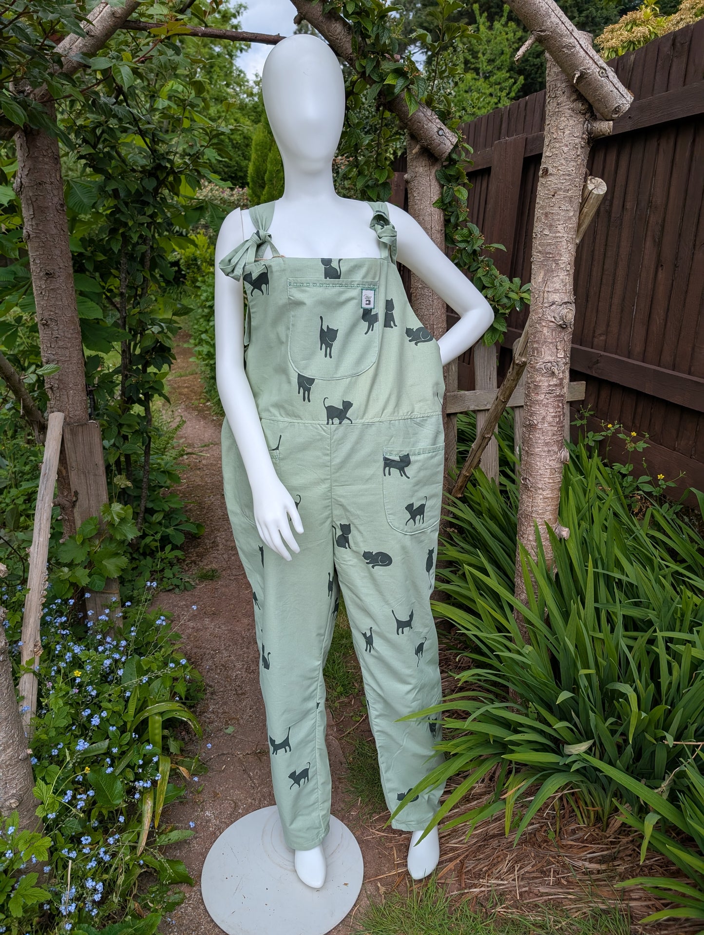 dungarees size 20-cats pattern dungarees-plus size-cats print clothing-reworked clothes-green overalls-craft outfit-gardening clothes