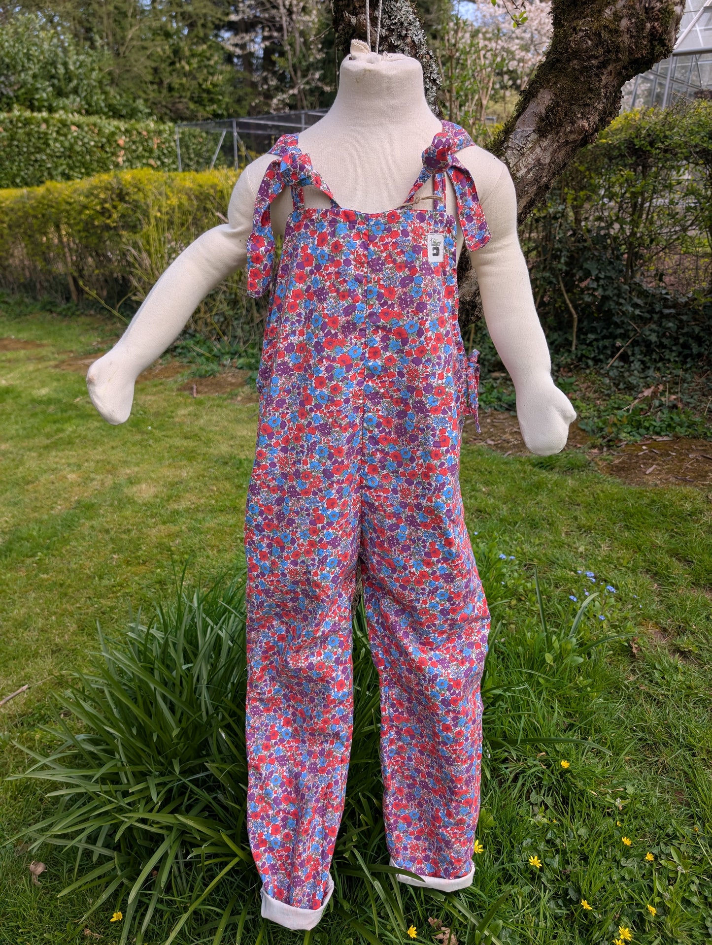 Dungarees child- romper-age 9-10yrs-playsuit-jumpsuit- floral kids clothes-sustainable kids outfit-pretty child clothes-summer child-holiday