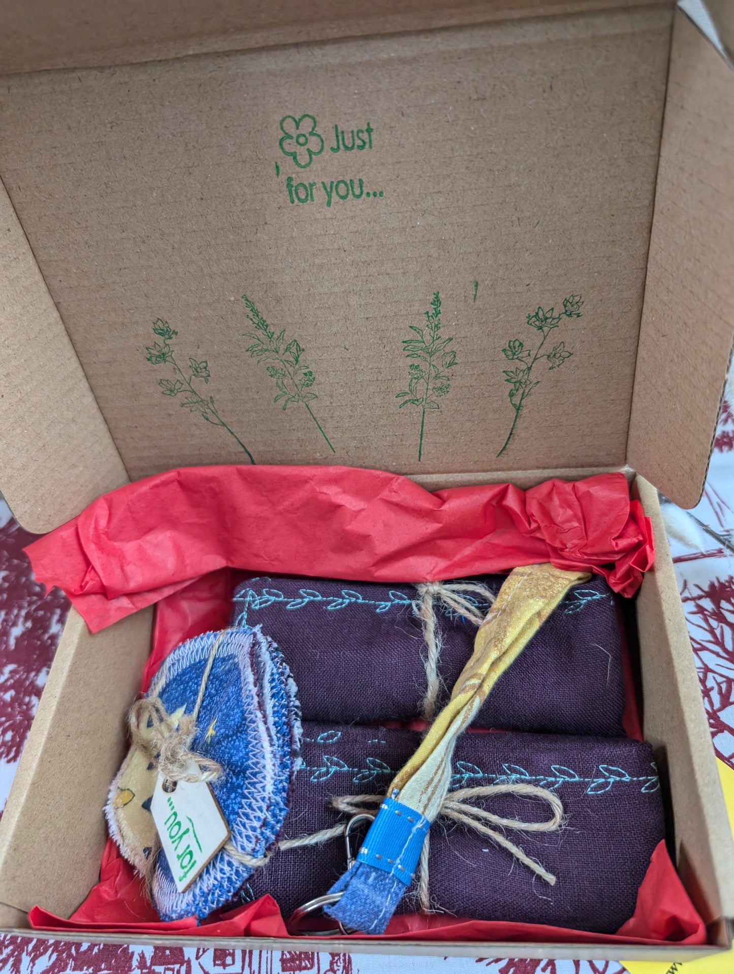 Christmas gift box, handkerchief, napkin gift box, sustainable Christmas gifts, face wipes gift, ethical gifts box, eco small gift. RelovedDesignsbyDawn
