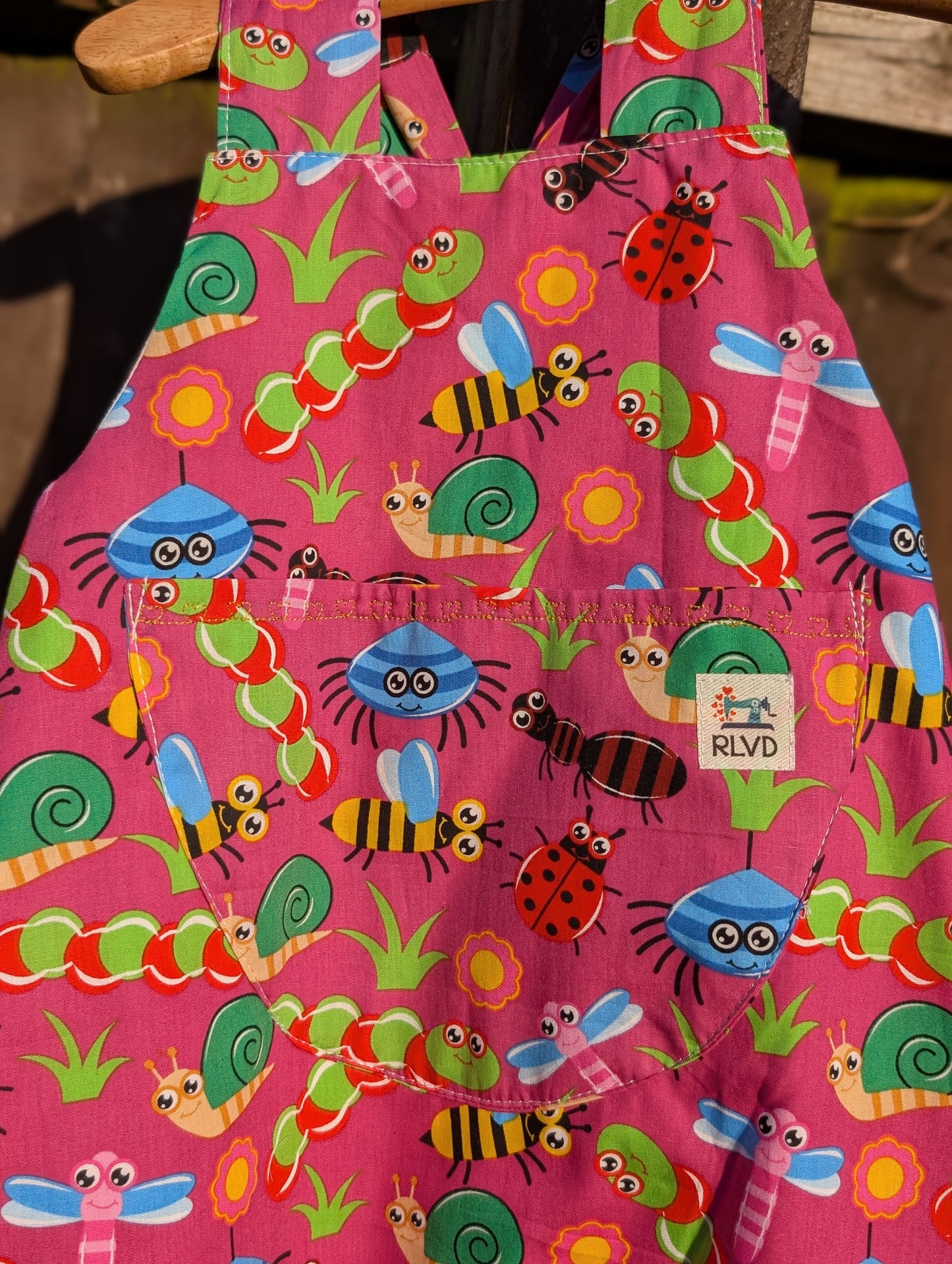 Child all in one-dungarees-romper-age 2-3yrs and 18-24m-teddy's pattarn-insects print kids-baby gift idea-mini dungarees-harem leg baby-bugs