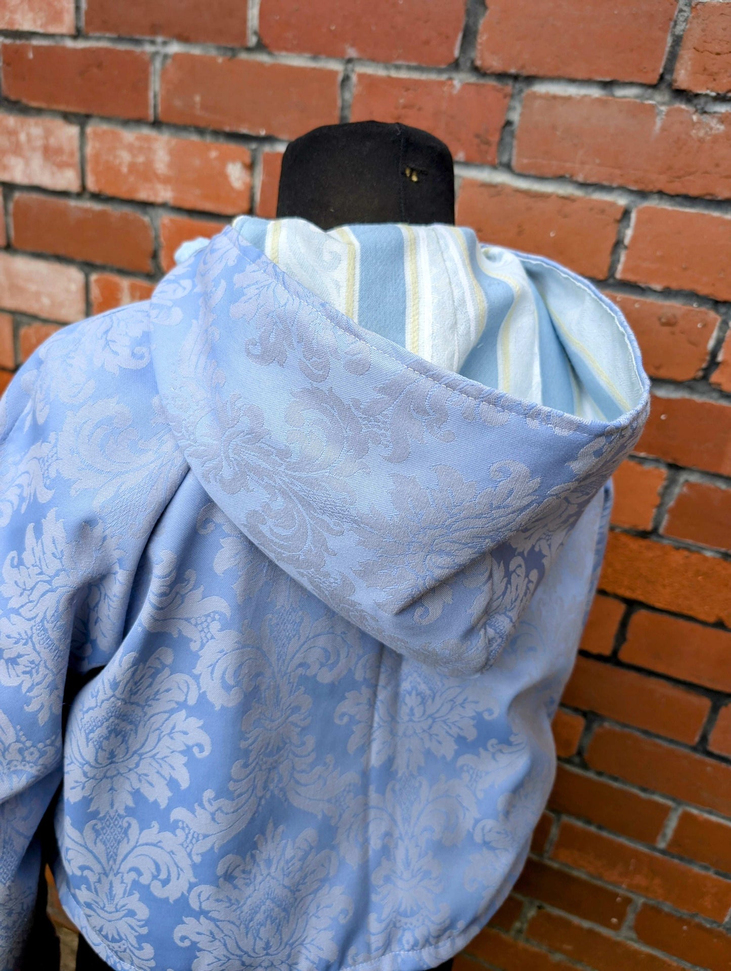 Jacket hooded-cropped jacket-size 14-hooded blue coat-fairy style jacket-jacquard fabric jacket-pixie jacket-pretty blue coat-reworked