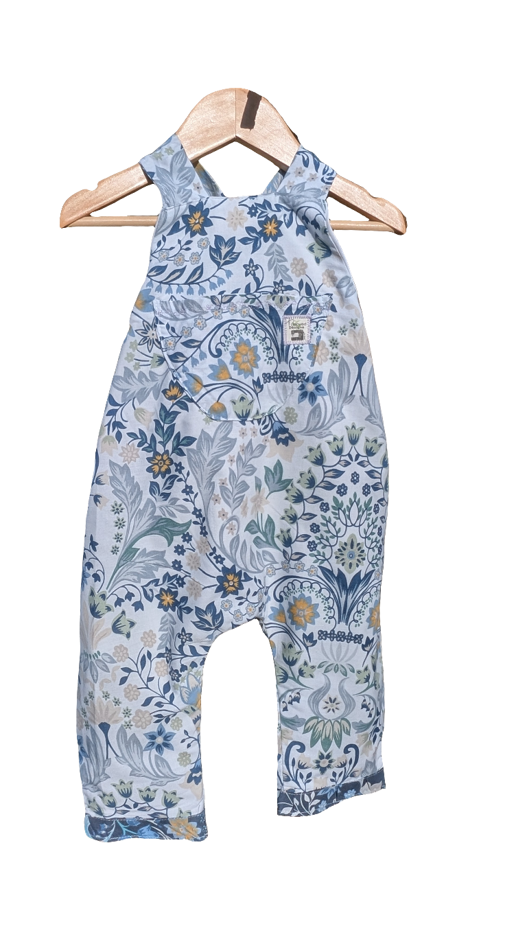 Baby Dungarees, romper, age 6-9m, baby suit, baby outfit, floral baby wear, vintage style baby, navy floral, baby gift idea, sustainable kid