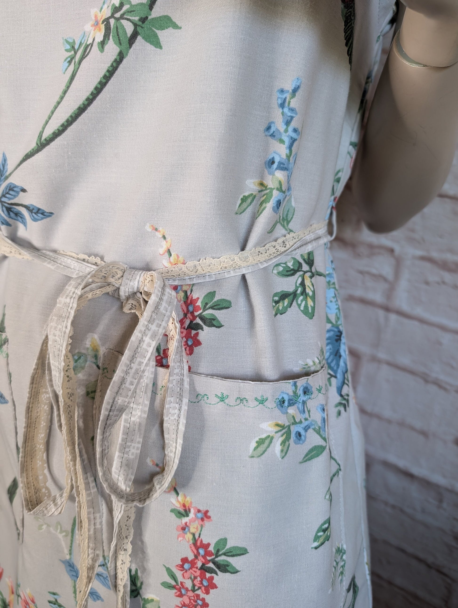 dress size 12, pretty dress, ladies clothing, floral dress, mid length dress, sleeveless dress, summer dress, handmade, reworked upcycle