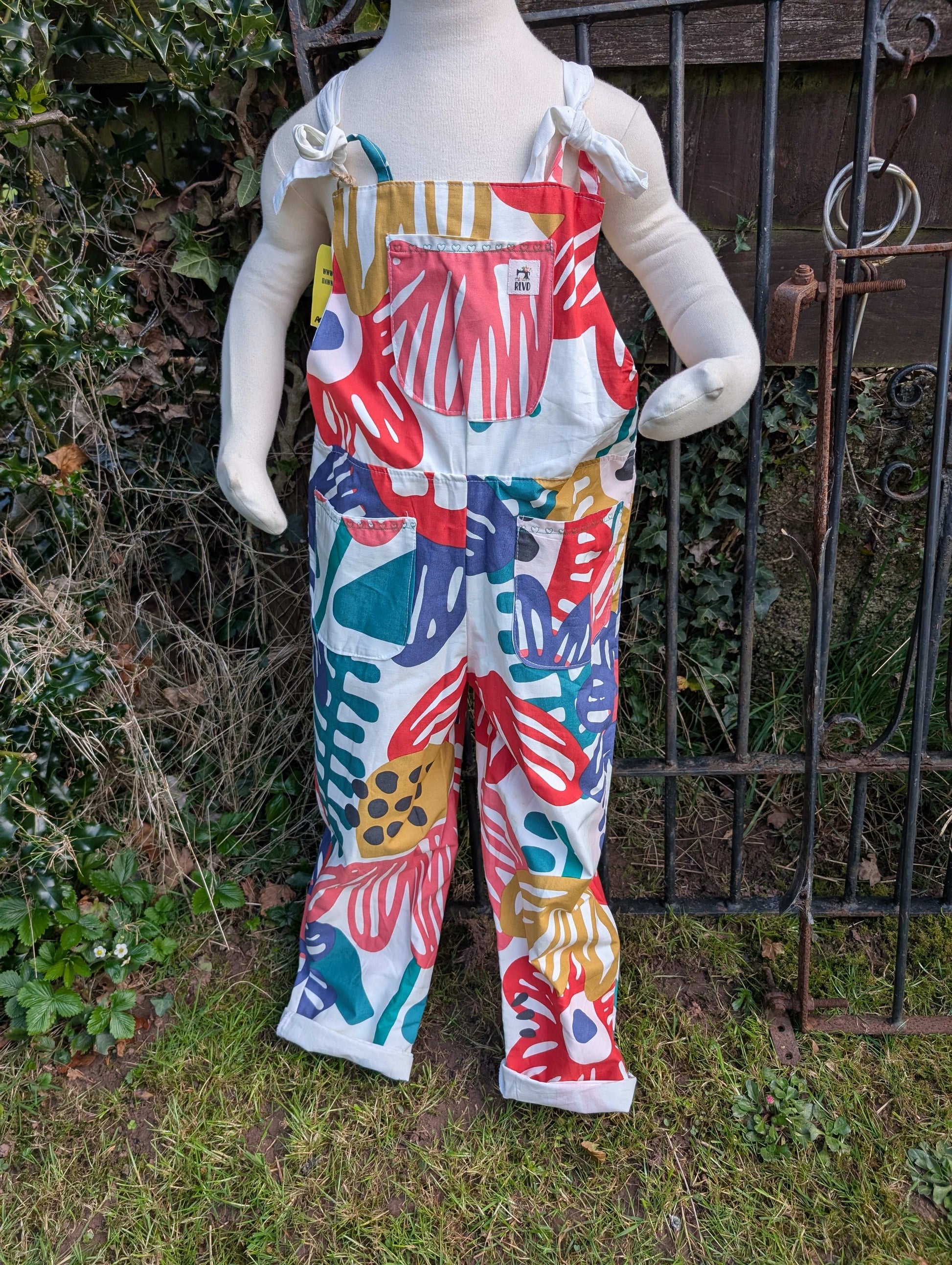 Dungarees child- romper-age 7-8yrs-playsuit-jumpsuit- floral kids clothes-sustainable kids outfit-pretty child clothes-summer child-holiday