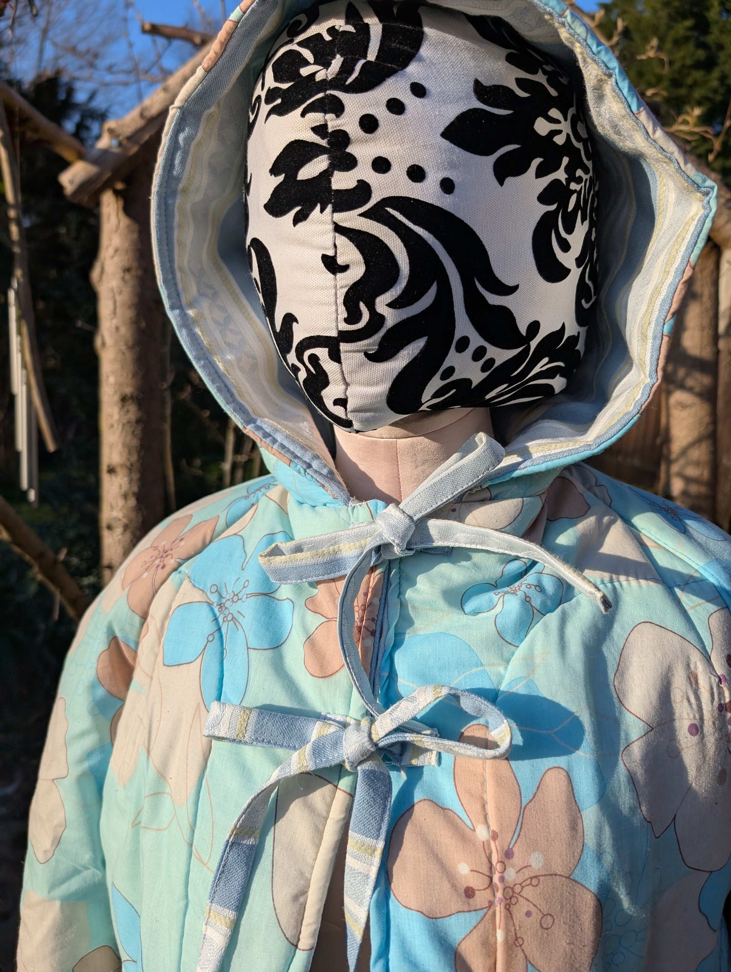 Jacket-size 12/14-quilted rework clothing- surfer vibe pattern-floral jacket-cropped jacket-short coat-hooded jacket-festival jacket