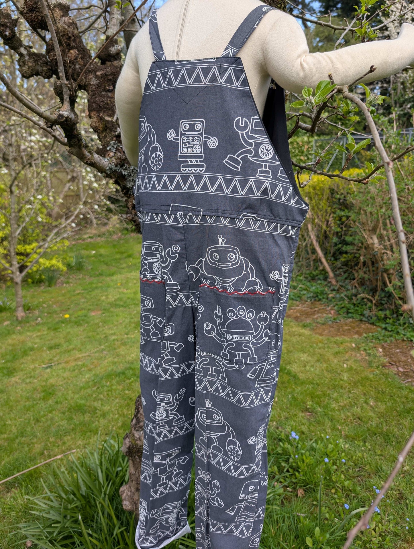 Dungarees child- romper-age 9-10yrs-playsuit-jumpsuit- boys- kids clothes-sustainable kids outfit-robot-summer child-holiday outfit
