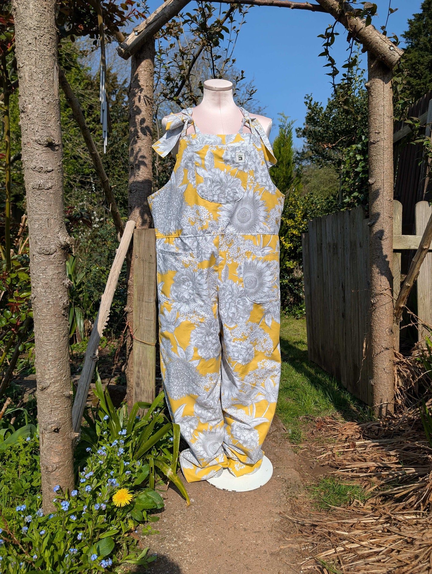 dungarees size 14 or L grey and yellow floral dungarees-baggy dungarees-sustainable fashion-ballon leg-reworked clothing-