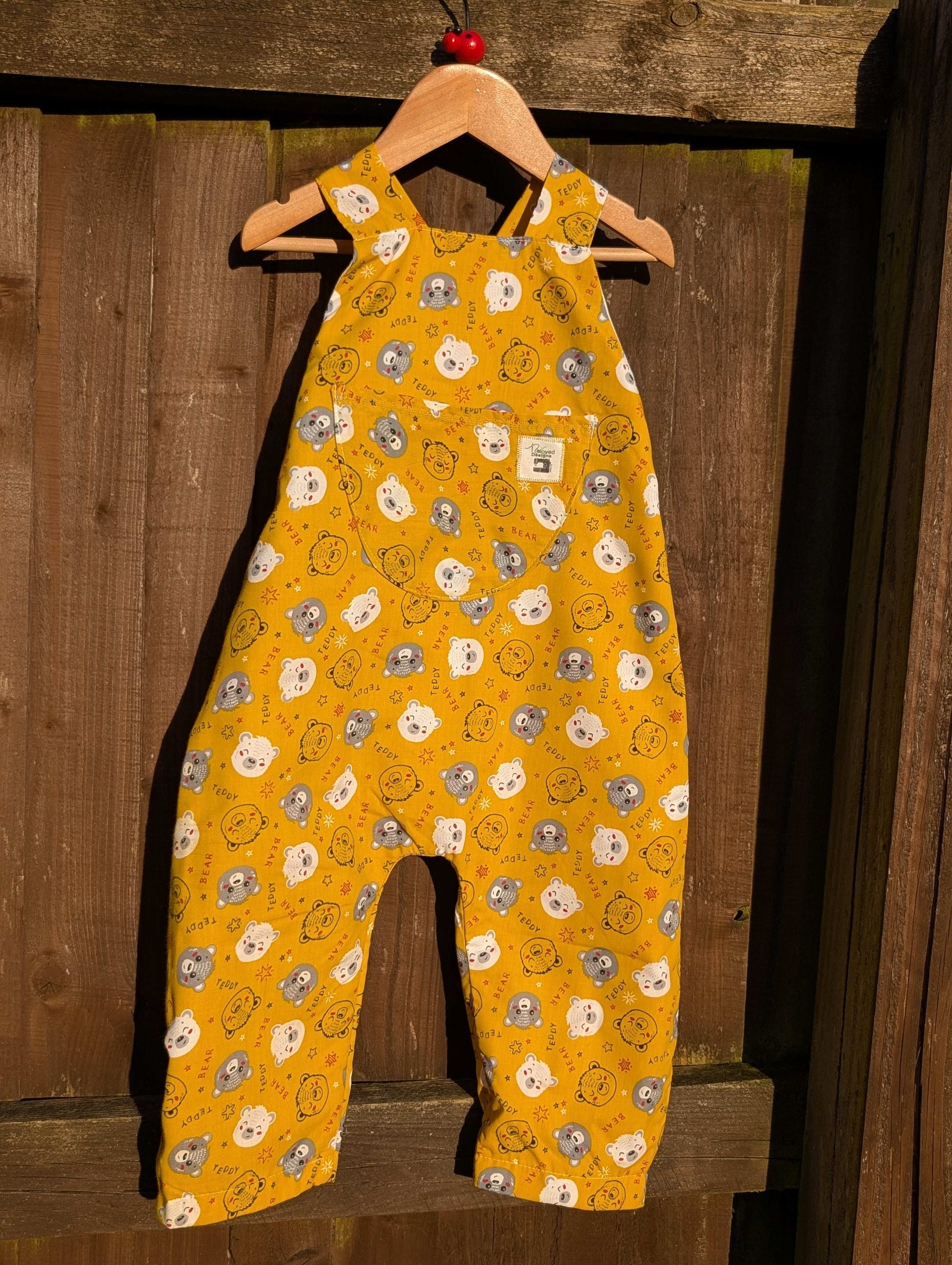 Child all in one-dunga-romper-age 3-4yrs and 6-9m-teddy's pattern-bears print kids-baby gift idea-mini dungarees-baby-toddler