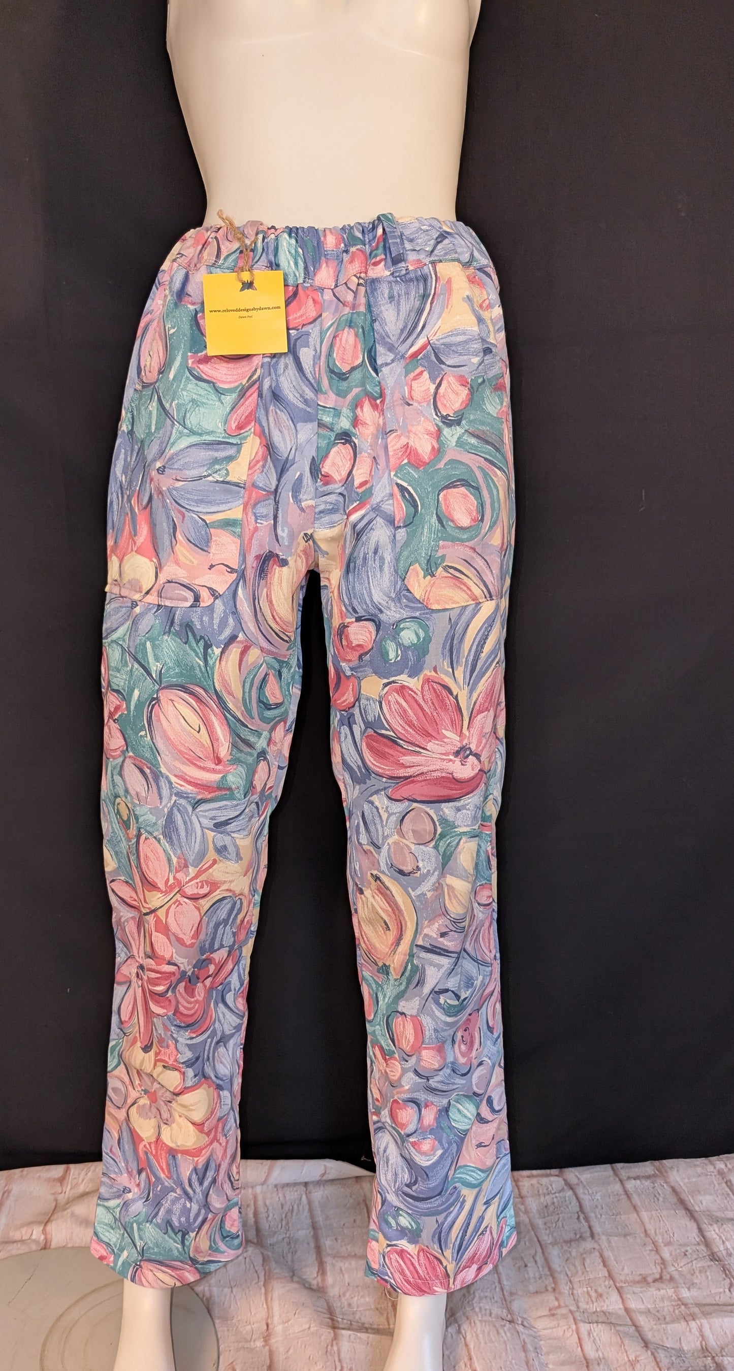 Vintage Vibe: Upcycled - tulips Pattern Trousers, Size 12 - Eco-Friendly Fashion