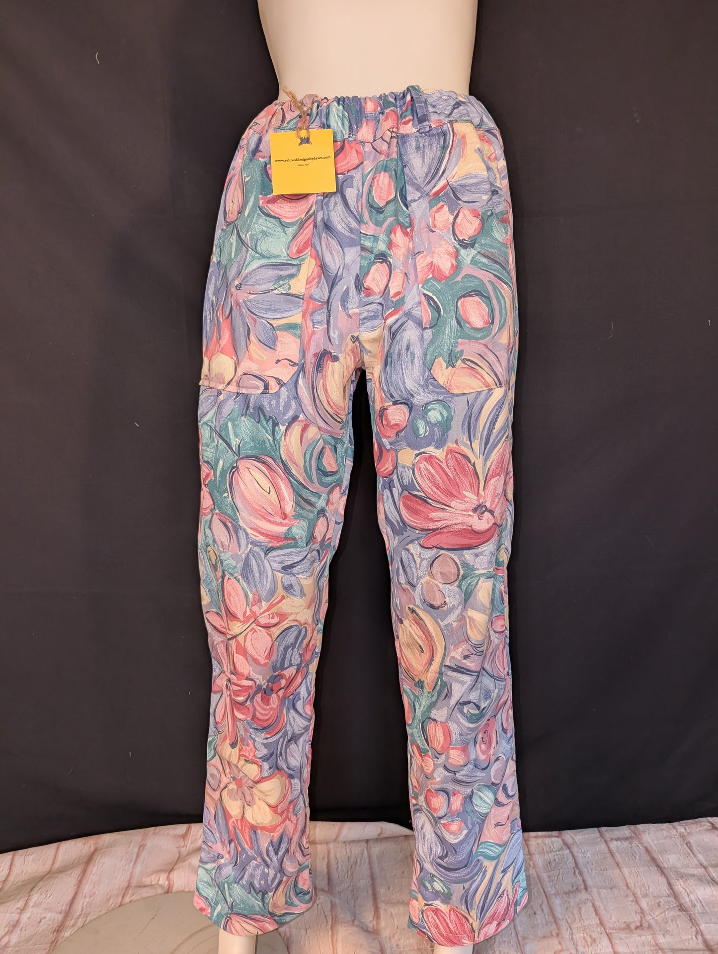 Vintage Vibe: Upcycled - tulips Pattern Trousers, Size 12 - Eco-Friendly Fashion