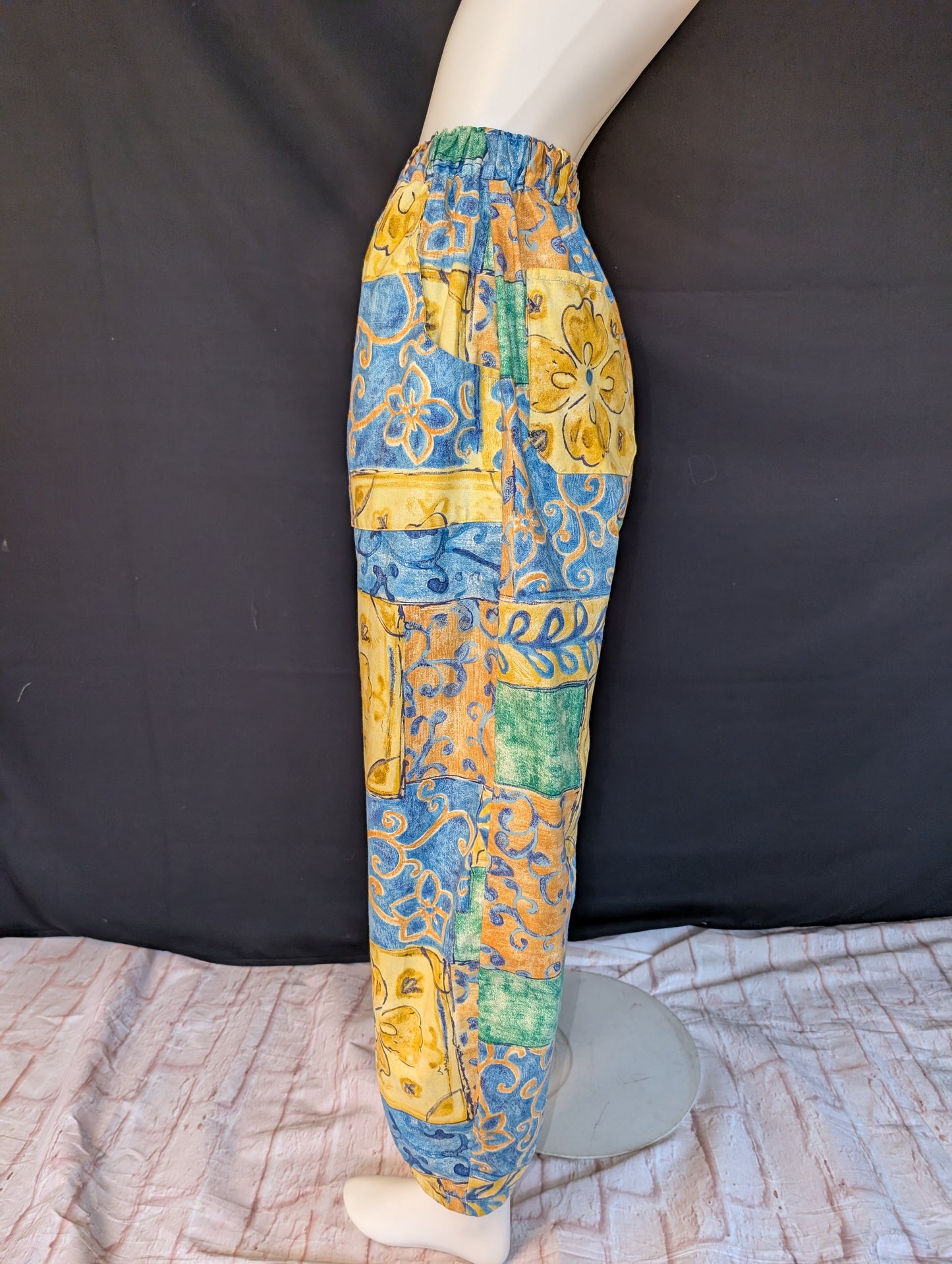 Reworked barrel Leg Trousers: Size 14 90s print abstract