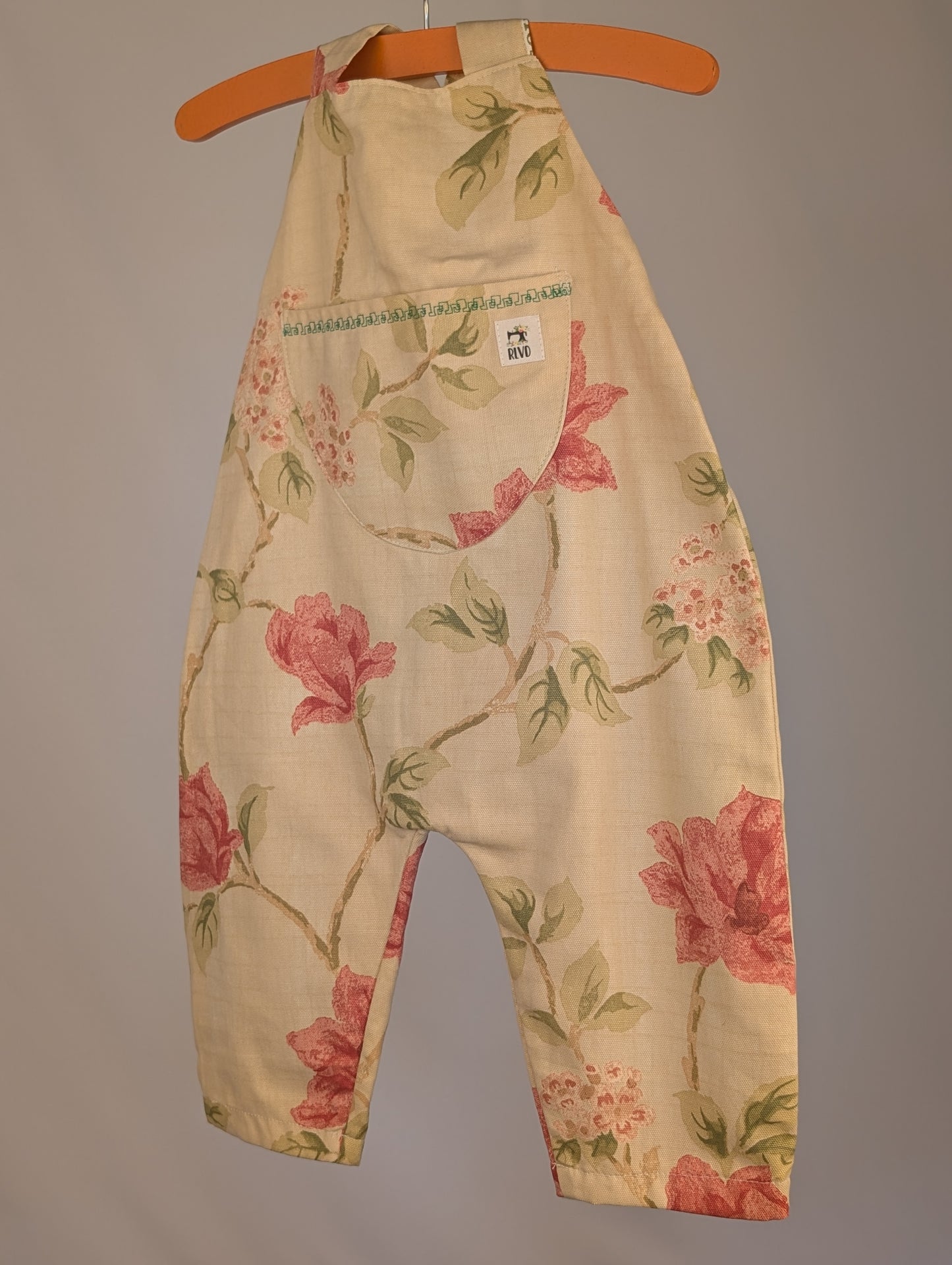 Adorable floral Dungarees for your Stylish Toddler (3-4 years)"
