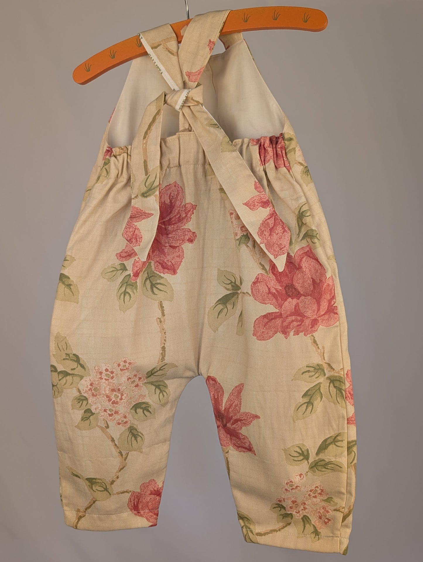 Adorable floral Dungarees for your Stylish Toddler (3-4 years)"