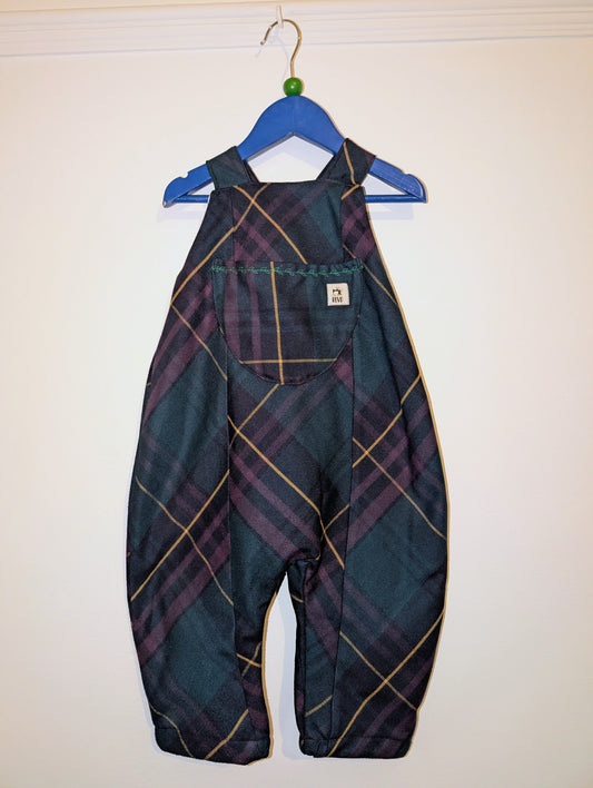 Adorable Tartan Dungarees for your Stylish Toddler (3-4 years)"