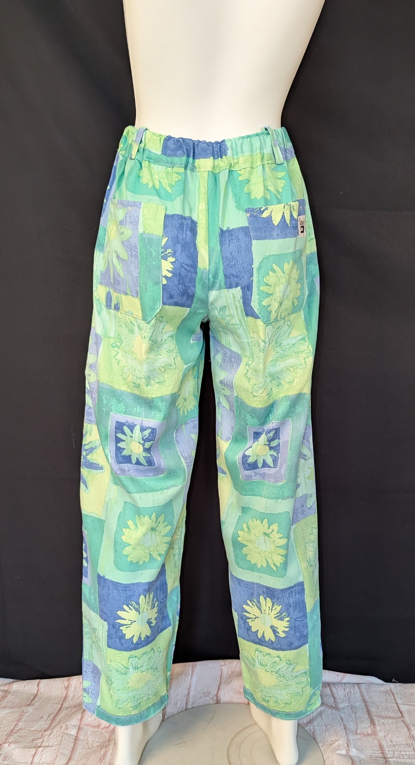 Retro Vibe: Upcycled 90s pattern Trousers, Size 12 - Eco-Friendly Fashion