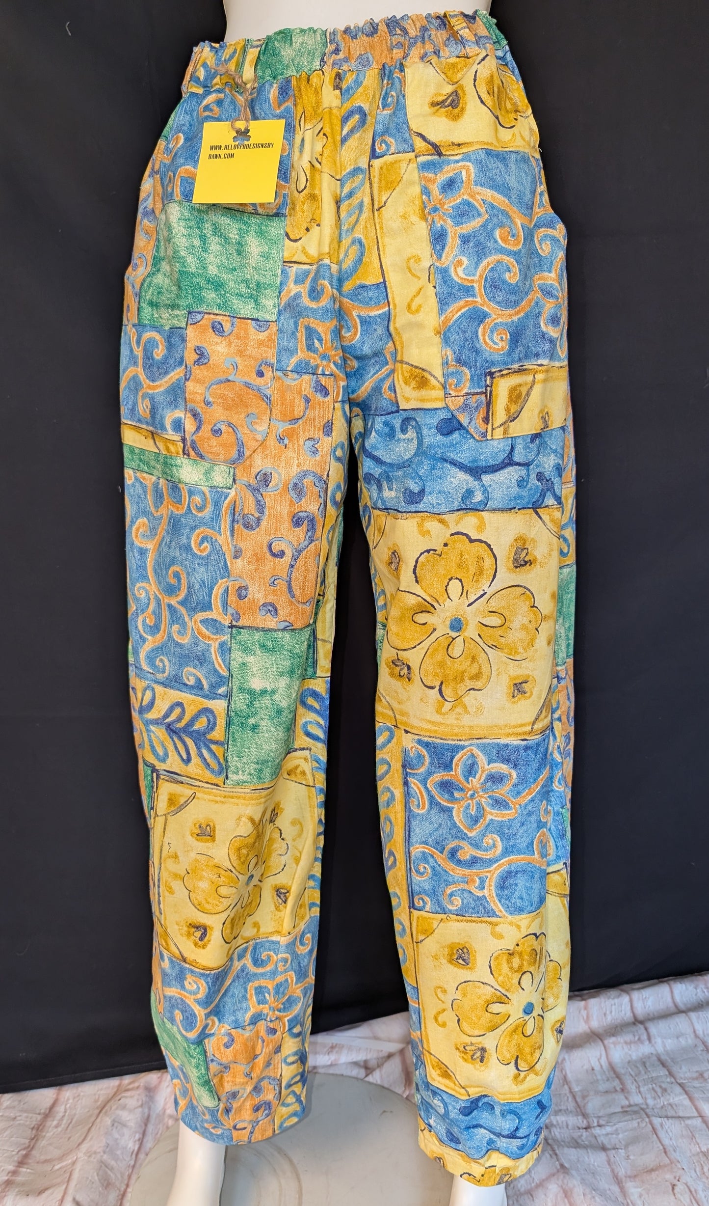 Reworked barrel Leg Trousers: Size 14 90s print abstract