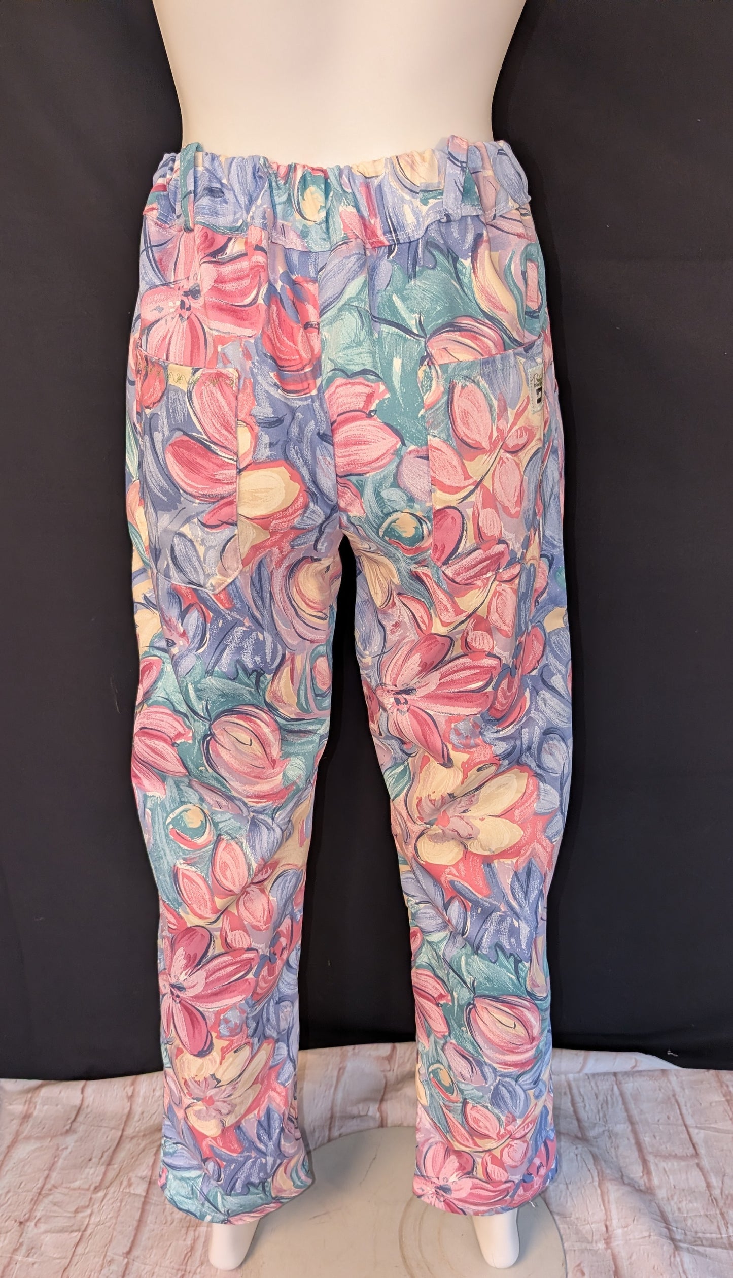 Vintage Vibe: Upcycled - tulips Pattern Trousers, Size 12 - Eco-Friendly Fashion