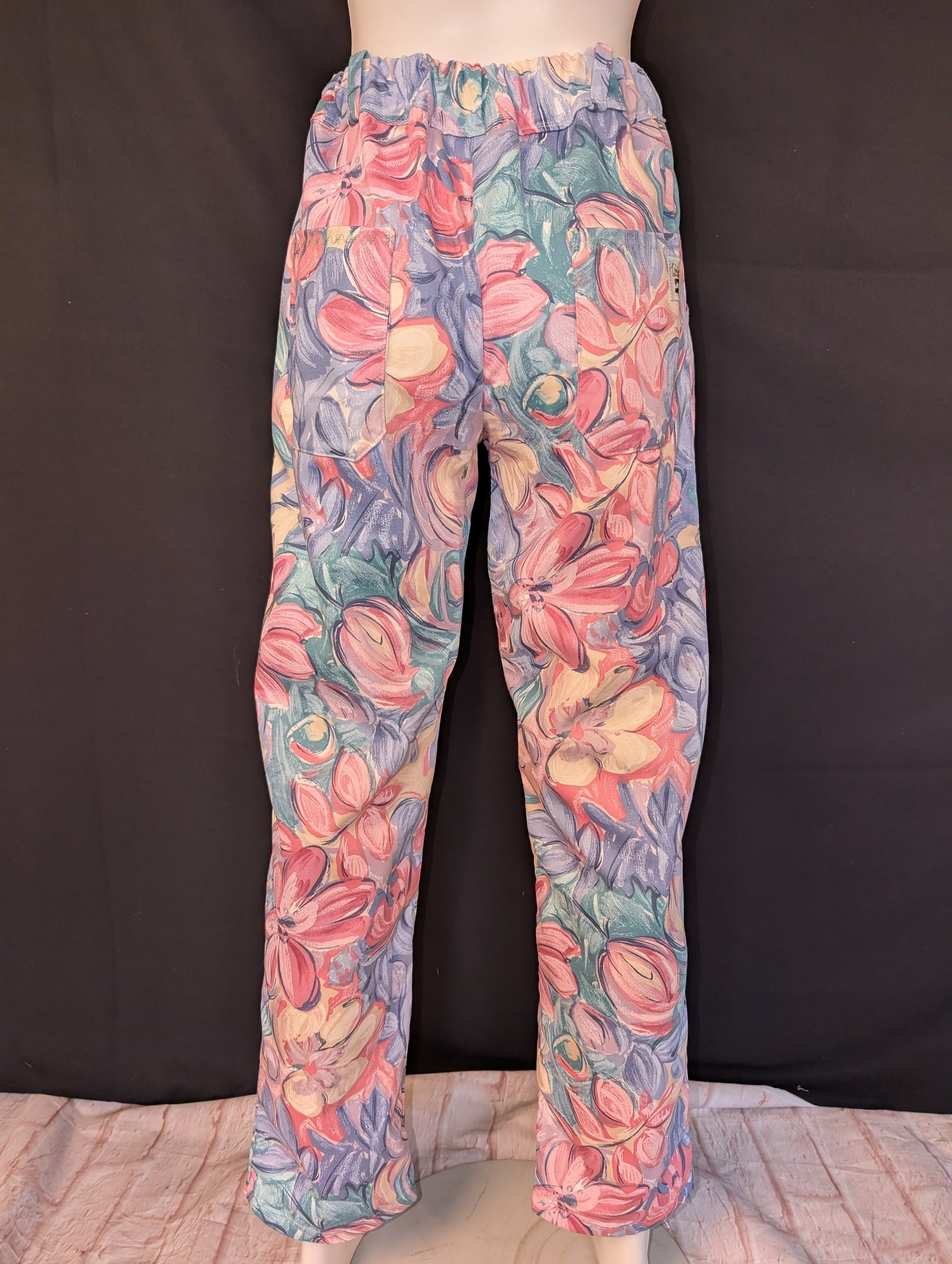 Vintage Vibe: Upcycled - tulips Pattern Trousers, Size 12 - Eco-Friendly Fashion