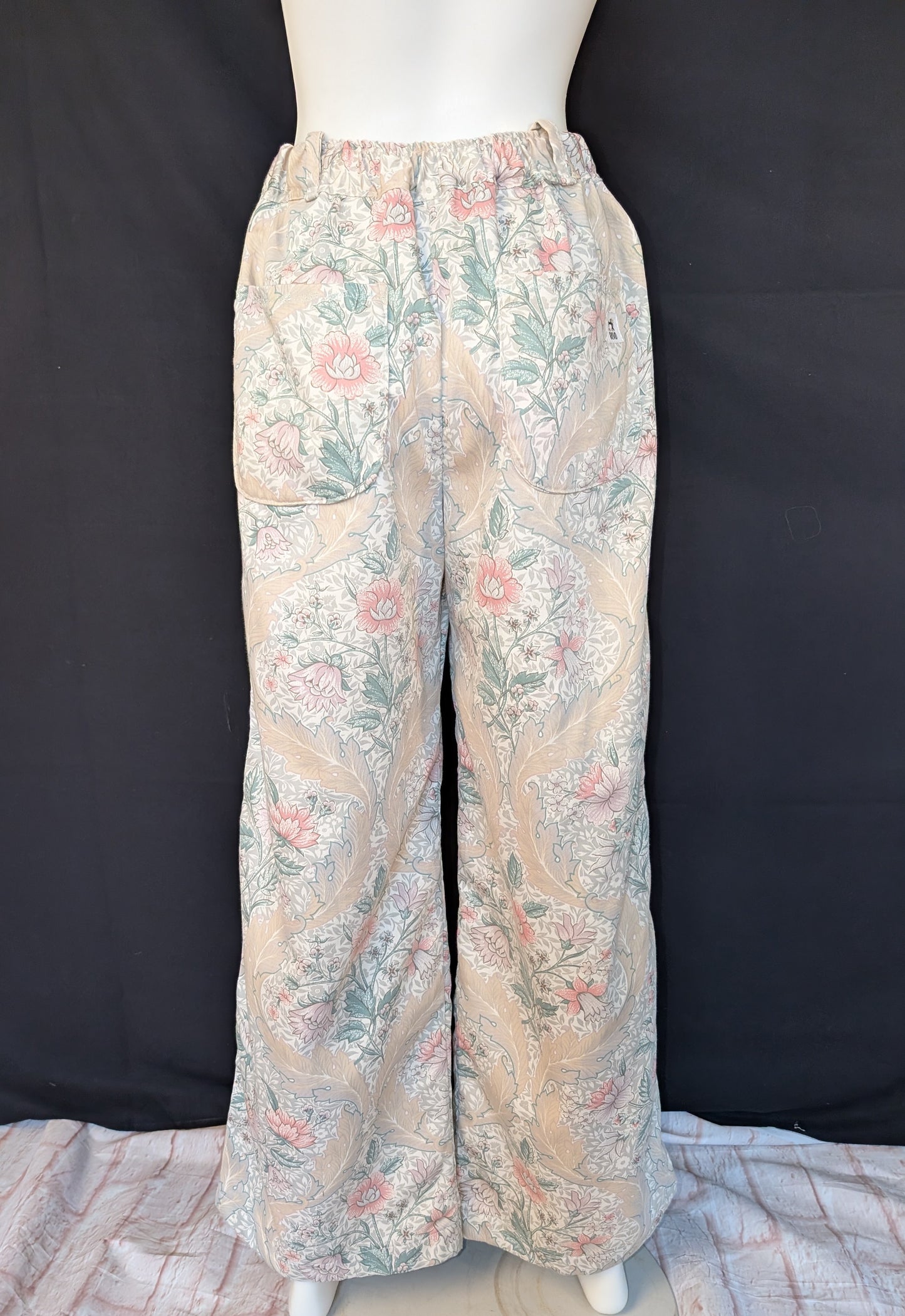 Reworked Floral Wide Leg Trousers: Size 16 Pants